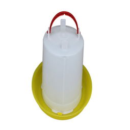 陜西養(yǎng)鴨專用飲水器 臨沂市瑞豐塑料制品 臨沂市瑞豐塑料制品廠 料桶廠家,料桶批發(fā),料桶價格